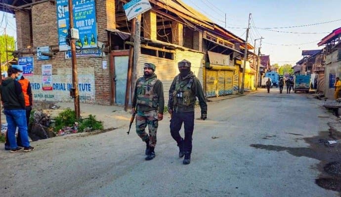 TERRORIST: কুলগামে নিরাপত্তা বাহিনীর গুলিতে নিকেশ ৩ জঙ্গি