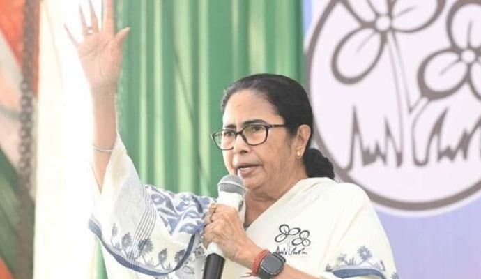 MAMATA: এই ছেলেটাই উন্নয়নকে মুঠোয় রেখে কাজ করত, অনুব্রতর প্রশংসায় মমতা