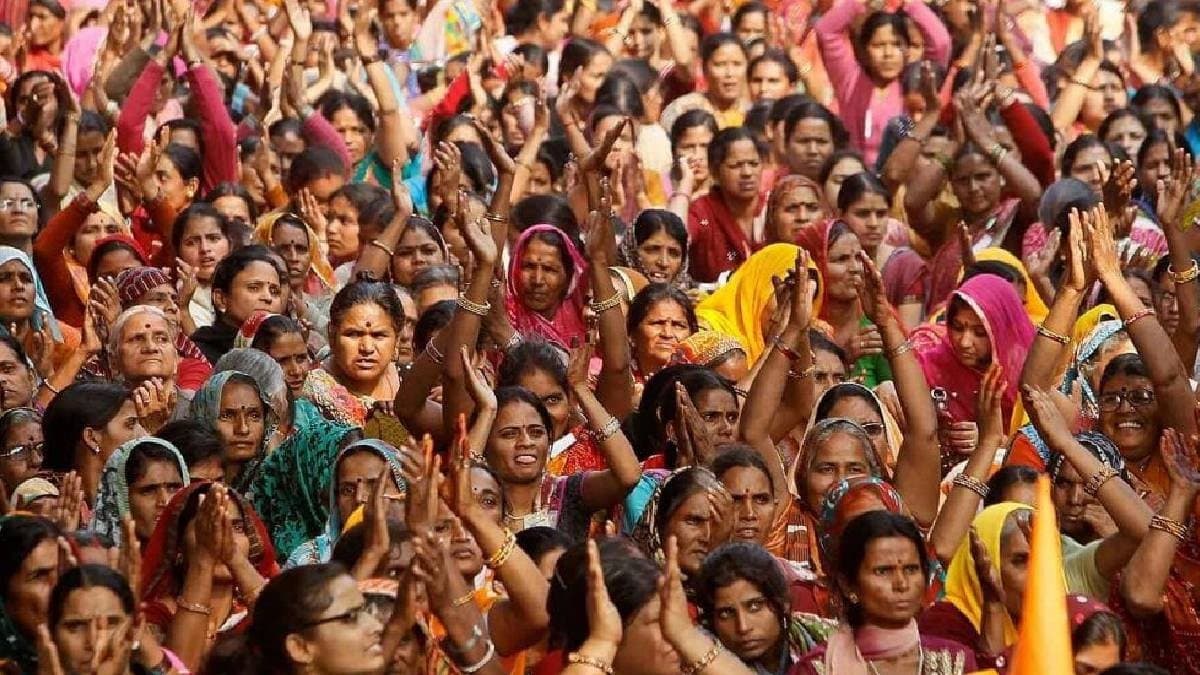 Maharashtras Ladki Bahin Scheme sources says Over 14000 men fraudulently received financial benefits under  this Scheme 