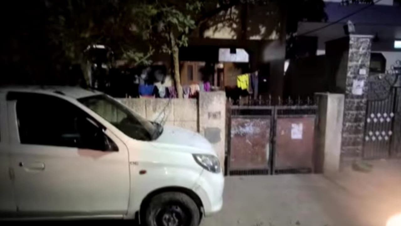 Lok Sabha: সংসদে হানা, কতদিন ধরে একে অপরকে চিনতেন ৬জন?