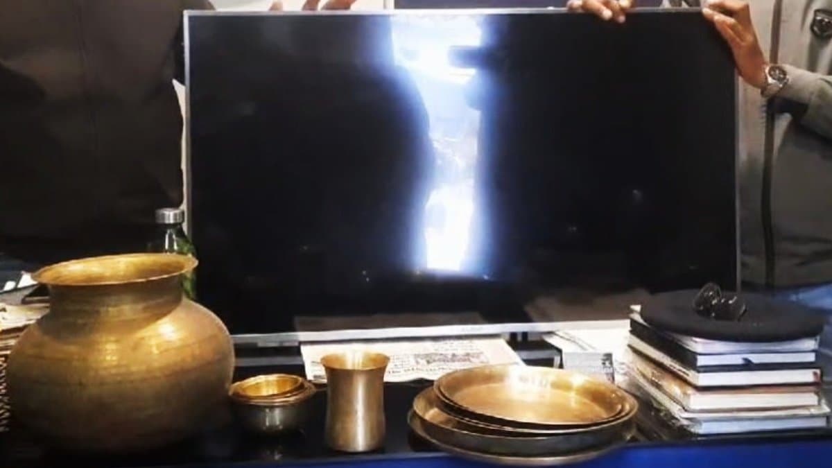 needs money to celebrate daughters birthday man stole TV, money and other things from others house gnr