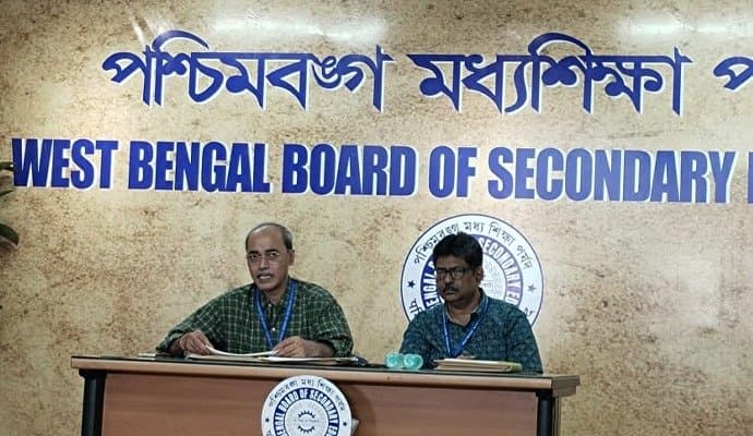 চাকরি বাতিল হওয়া শিক্ষকরাই মাধ্যমিকের খাতা দেখলেন? ফল প্রকাশের পর উঠছে প্রশ্ন